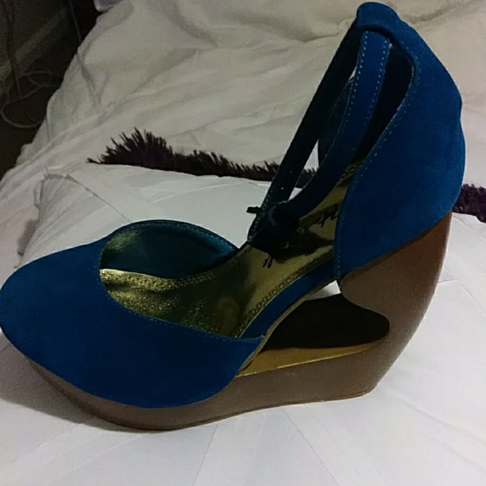 Wedge sandal